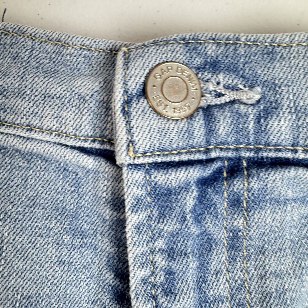 Gap Denim Shorts Mid Rise Blue Frayed Raw Hem Distressed Size 27 Summer Casual - Picture 9 of 14